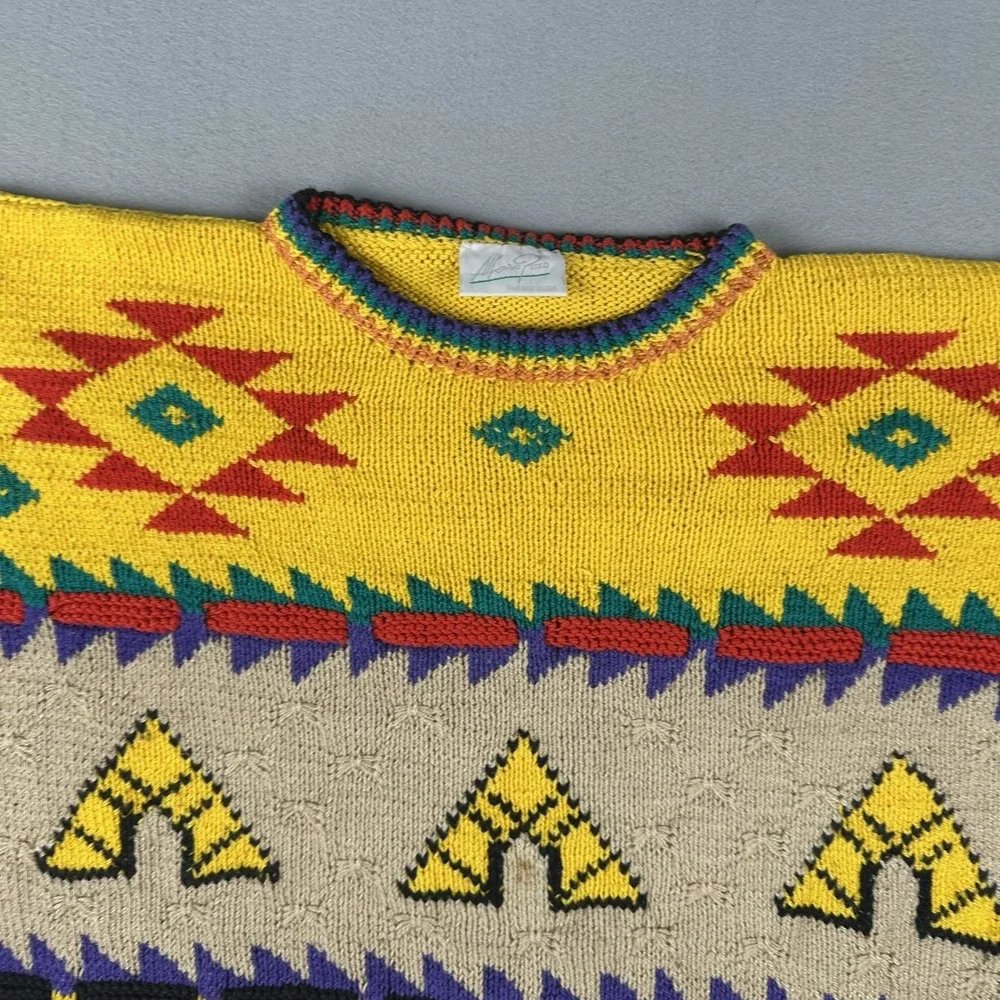 Vintage Alfonso Pozo Sweater Men's Large‎ Southwestern Cactus Teepee Novelty